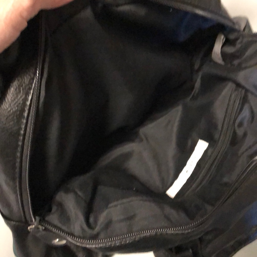 Purse - Picture 3 of 4
